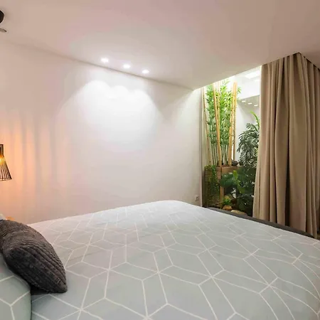 Downtown 3-bedroom Luxury *