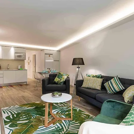 شقة Downtown 3-bedroom Luxury