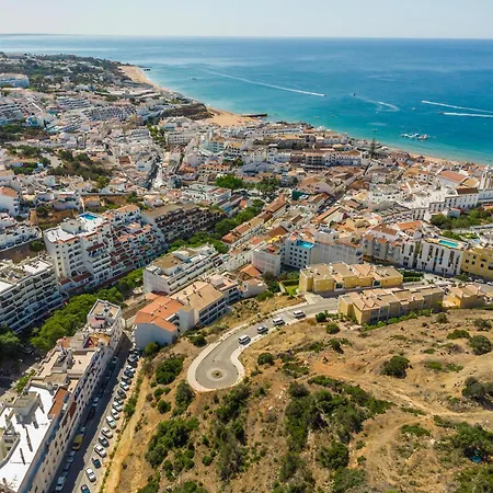 Downtown 3-bedroom Luxury * Albufeira