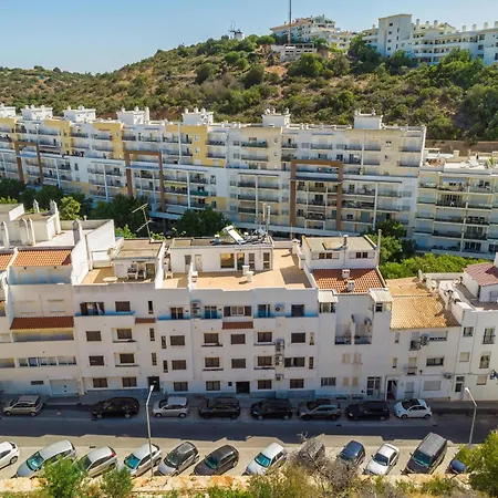 Downtown 3-bedroom Luxury * Αλμπουφέιρα
