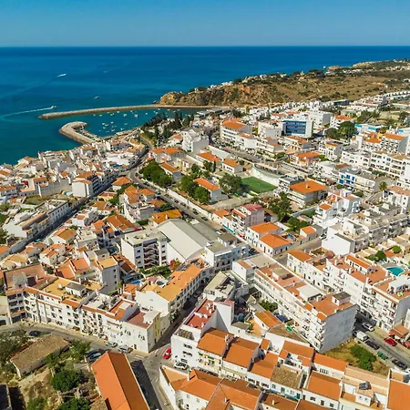 Apartman Downtown 3-bedroom Luxury Albufeira